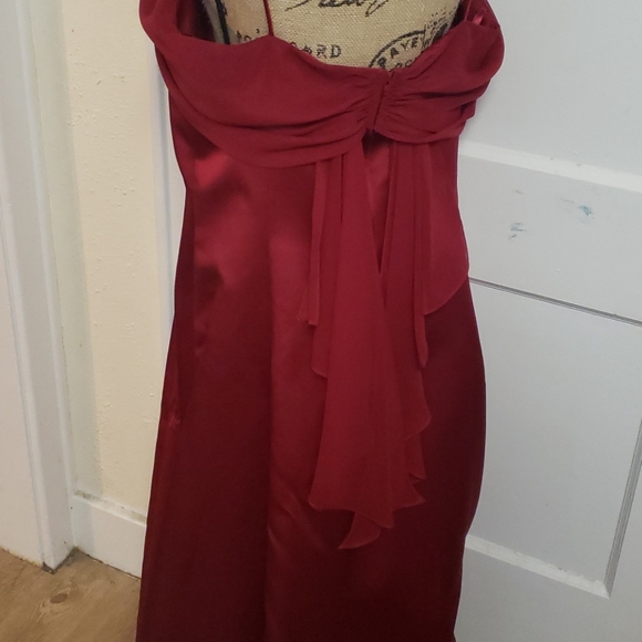 Spaghetti strap fancy dress - Picture 2 of 5